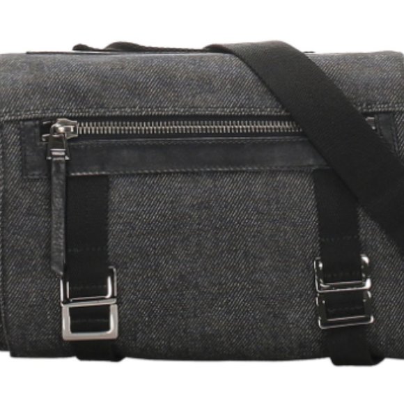 Pristine GUCCI Messenger Bag - Picture 12 of 13